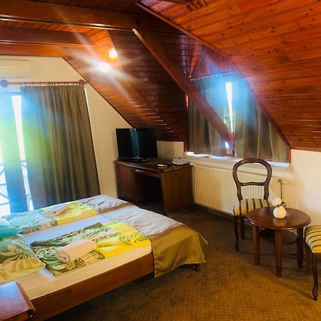 Apartament Strazsa Vendeghaz Szekszárd Zewnętrze zdjęcie