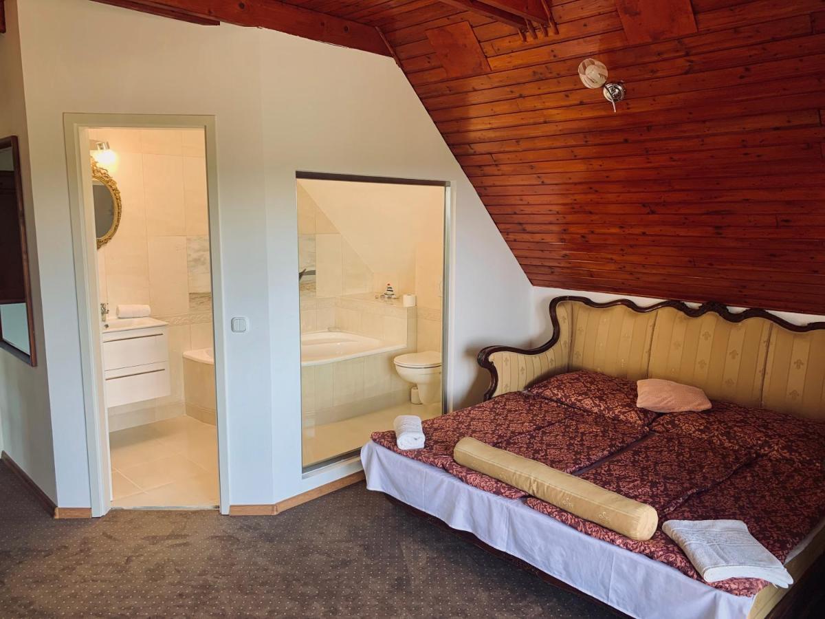 Apartament Strazsa Vendeghaz Szekszárd Zewnętrze zdjęcie