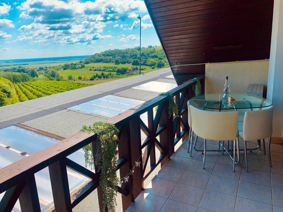 Apartament Strazsa Vendeghaz Szekszárd Zewnętrze zdjęcie